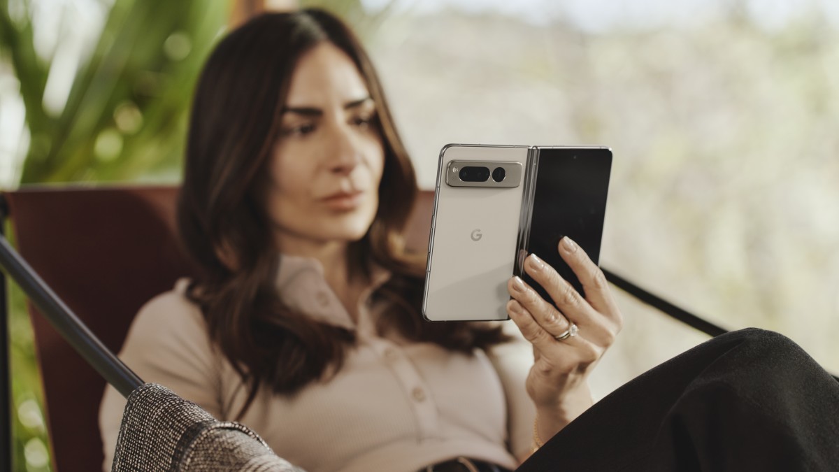 Pixel Fold, Procelain Opened in Hand